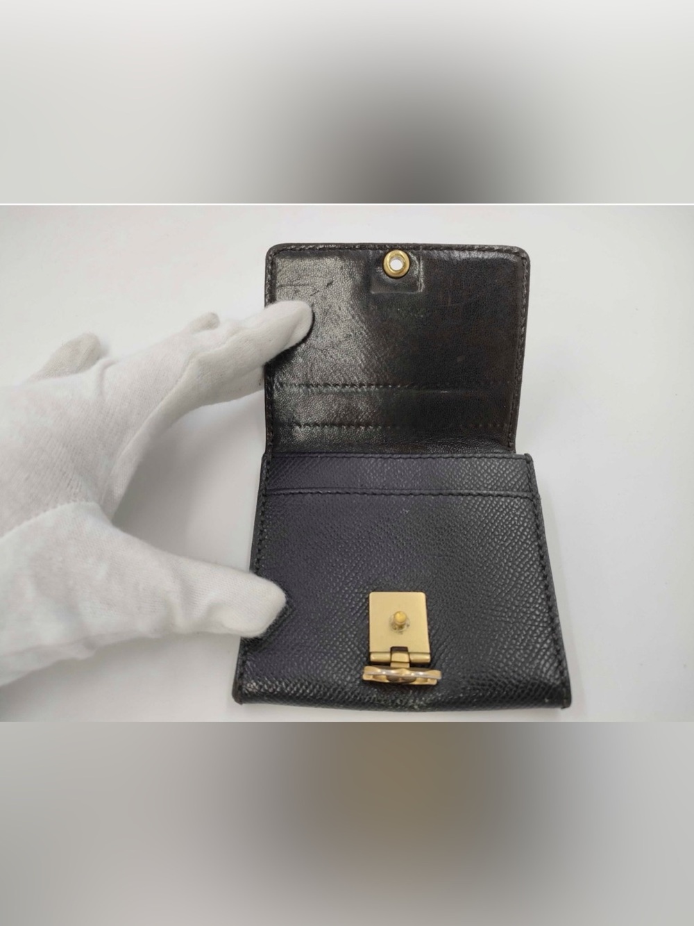 Chanel Caviar Leather Coin Purse - Picture 4 of 7